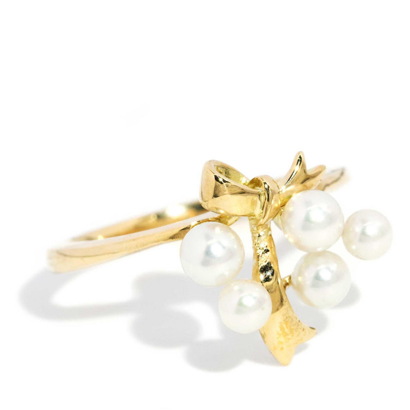 Acadia 1960s Pearl Ribbon Ring 18ct Gold