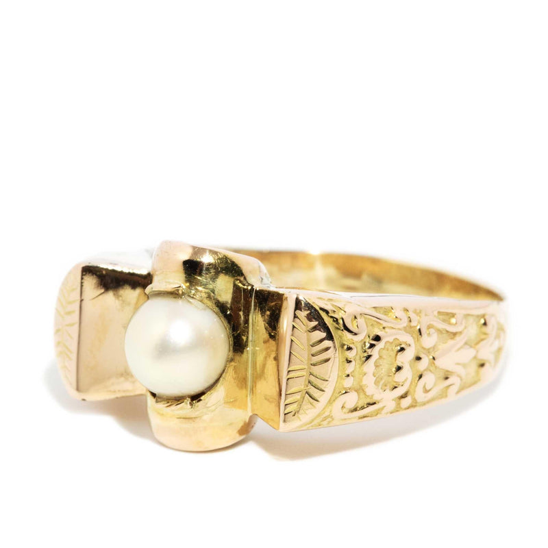 Alina 1940s Art Deco Pearl Textured Ring 15ct Gold