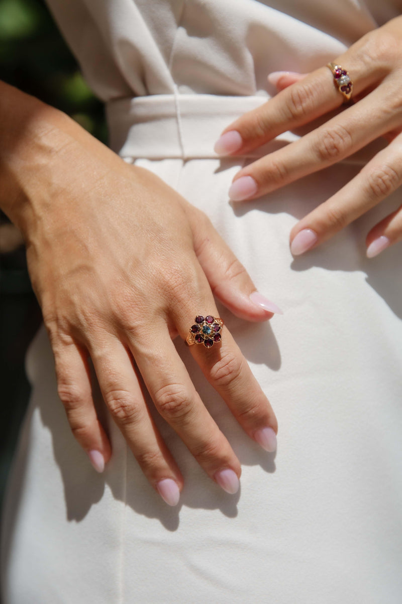 Vintage Circa 1990s Diamond Sapphire Cluster Ring14ct Yellow Gold