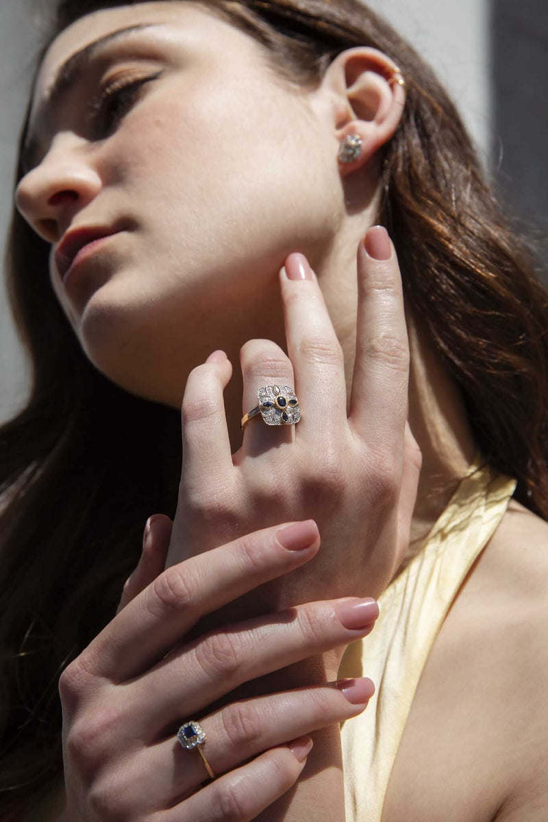 9 carat gold sale sapphire and diamond ring