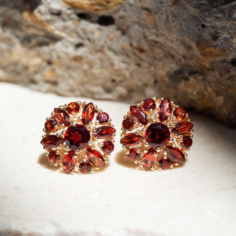 Emil 1980s Garnet Cluster Stud Earrings 9ct Gold