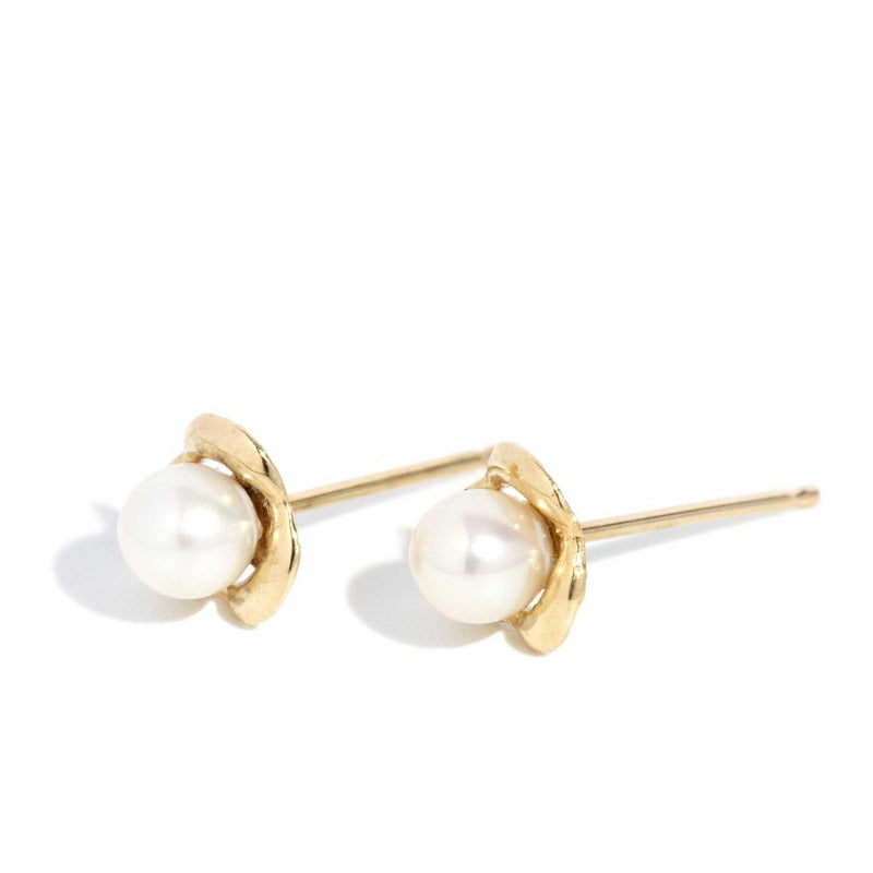 Francine 1990s Pearl Flower Studs 14ct Gold