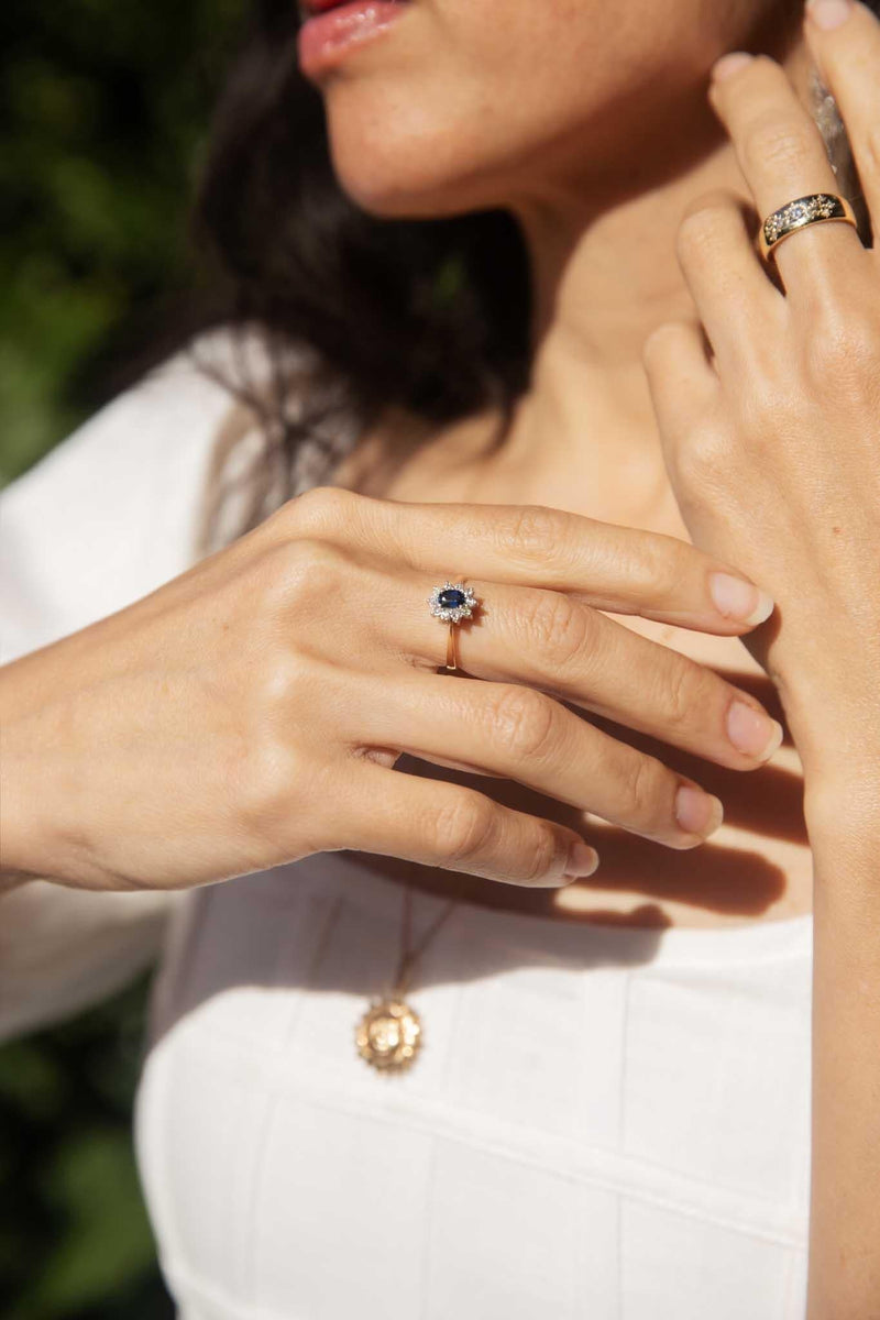 Gina 1980s Teal Sapphire & Diamond Cluster Ring 18ct