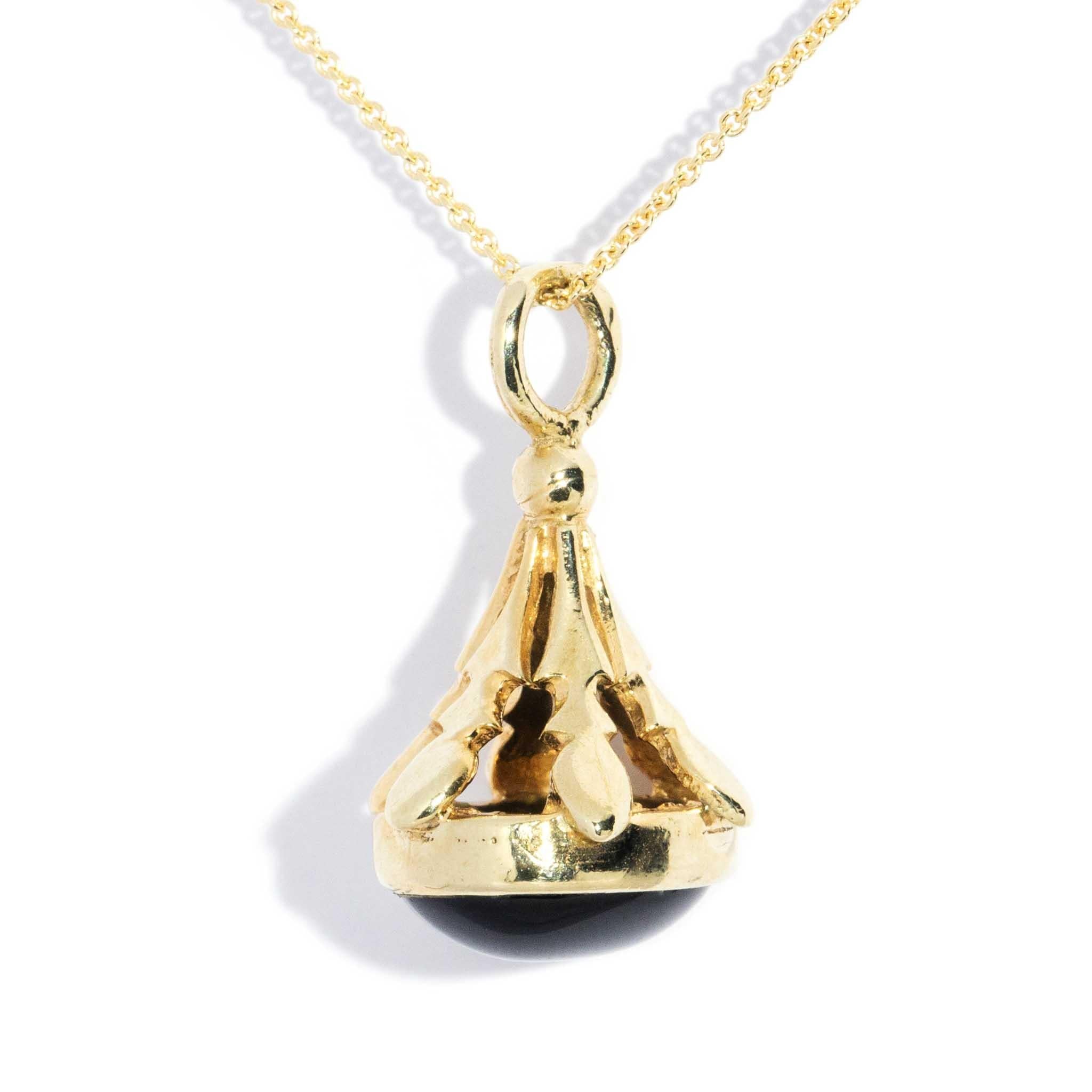 Knowledge 1980s Onyx Drop Pendant 9ct Gold