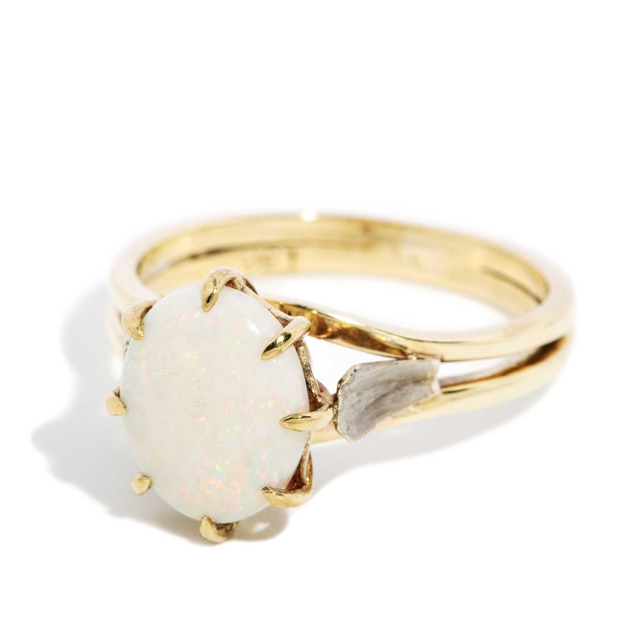 Kyleigh 1970s Oval Opal Ring 9ct Yellow Gold