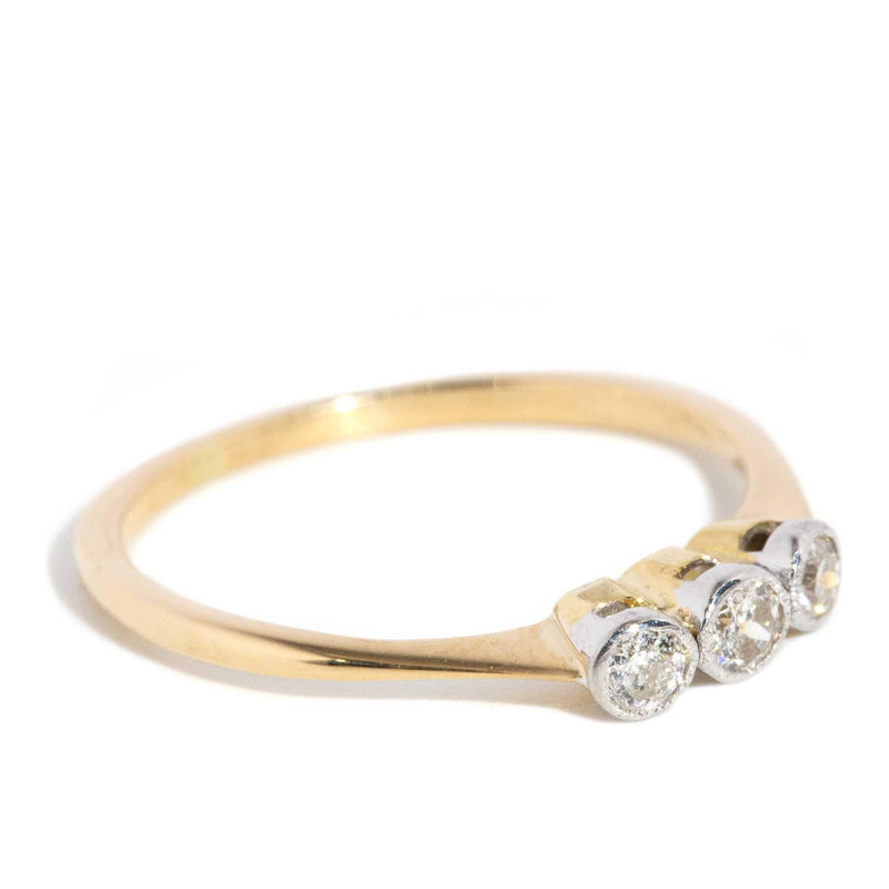 Leah 1950s Diamond Three Stone Ring 18ct Gold