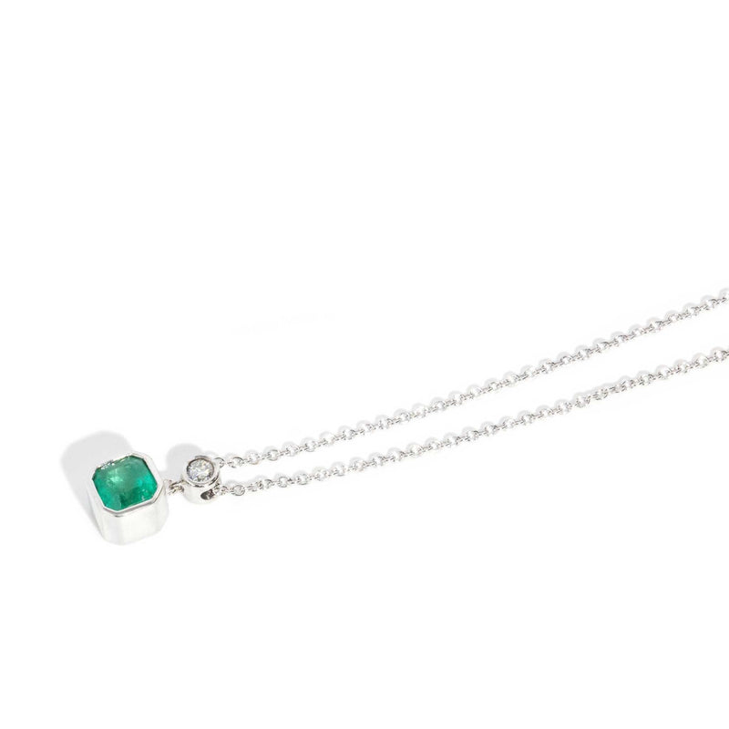 Lily Reinvented Emerald & Diamond Necklet 18ct White Gold