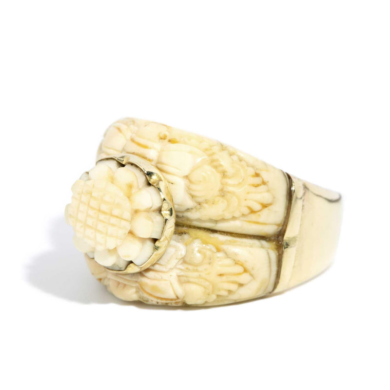 Lyanna 1950s Etched Bone Ring 18ct Gold