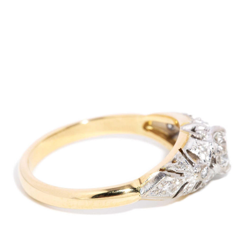 Maelynn 1970s Diamond Ring 18ct Gold