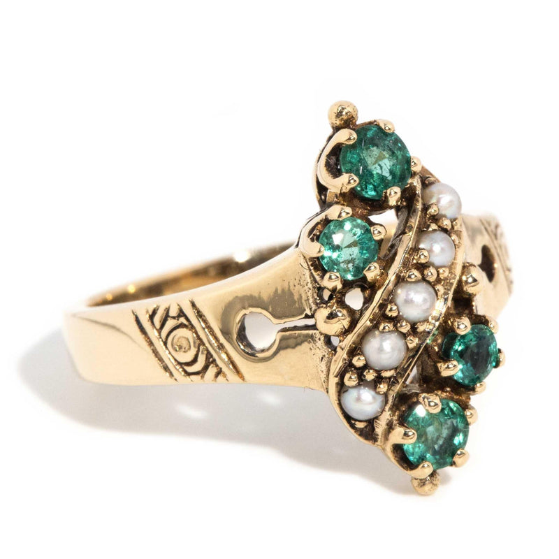 Sarai 1970s Emerald & Seed Pearl Ring 9ct Gold