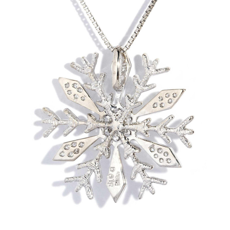 Spencer 1990s Diamond Snowflake Pendant & Chain 18ct White Gold