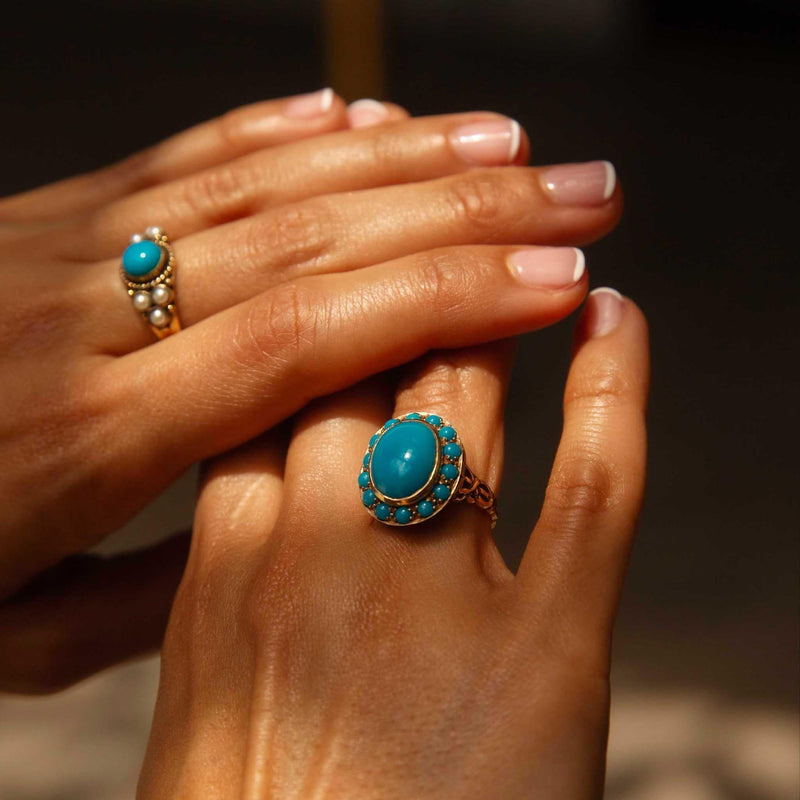 Vivianna 1970s Oval Turquoise Ring 9ct Gold