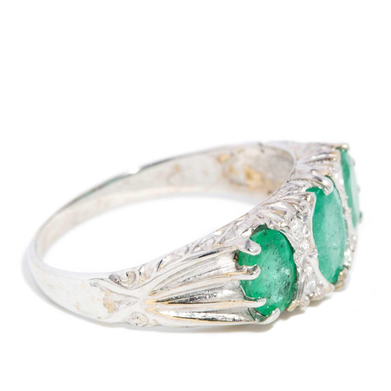 Zyla 1980s Diamond Emerald Ring 9ct Gold