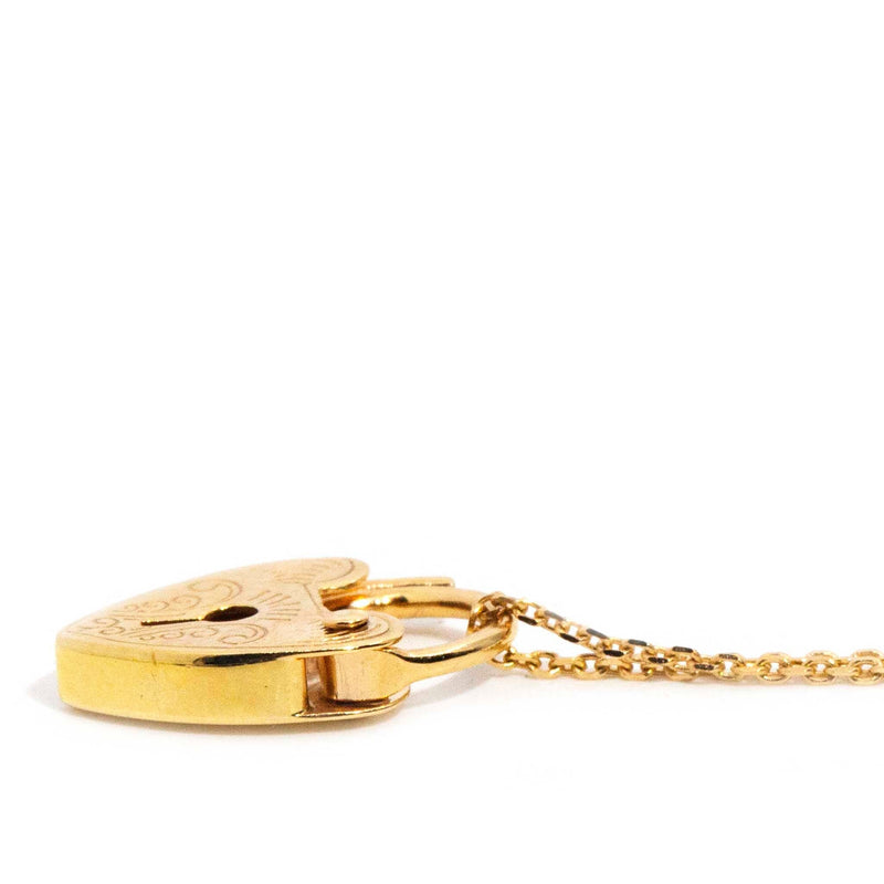 9ct Solid Gold Keyhole/Lock Necklace