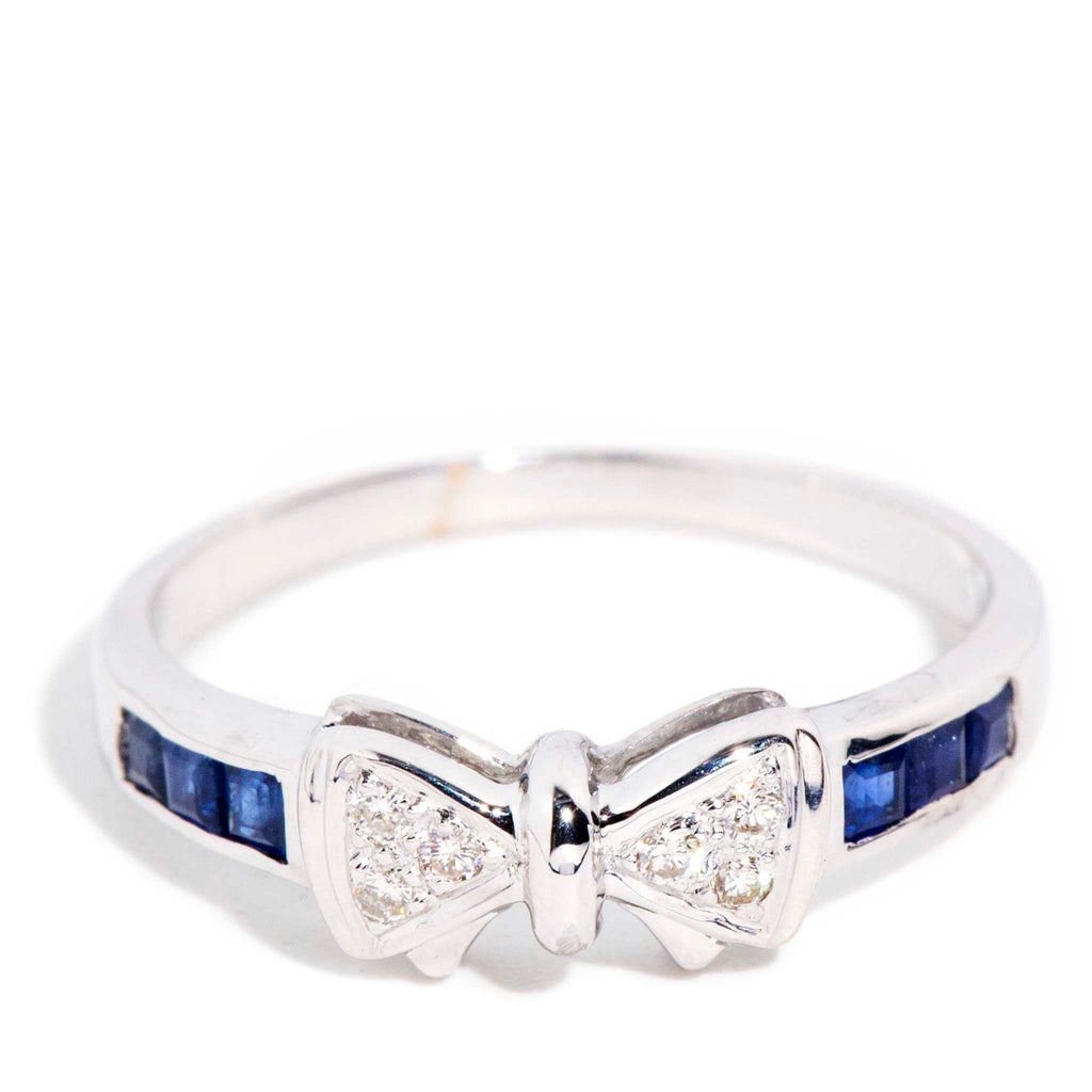 Sapphire on sale bow ring