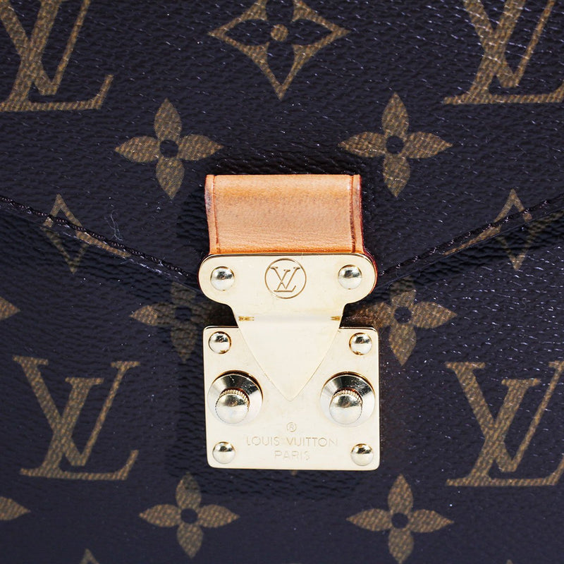 Louis Vuitton Métis Hobo Monogram